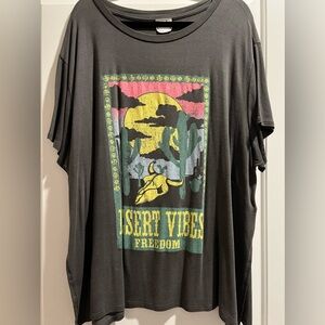 Arula T Shirt